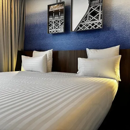 Hotel Akena - Val D'europe 4*