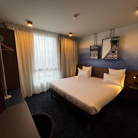 Akena - Val D'europe 4* Serris