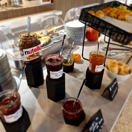 Hotel Akena - Val D'europe 4*