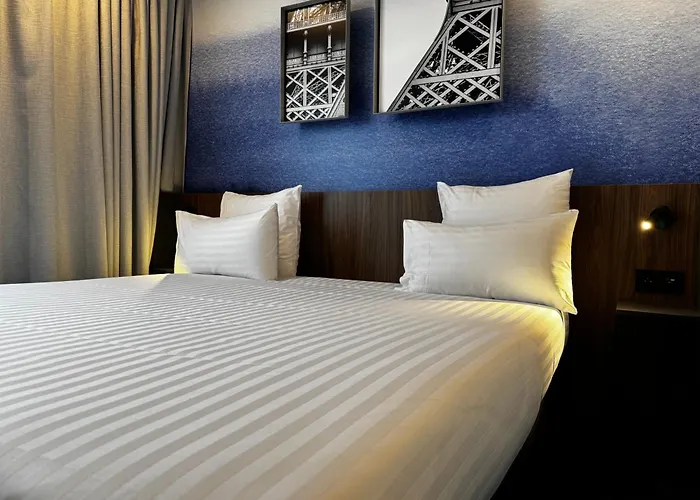 Hotel Akena - Val D'europe 4*
